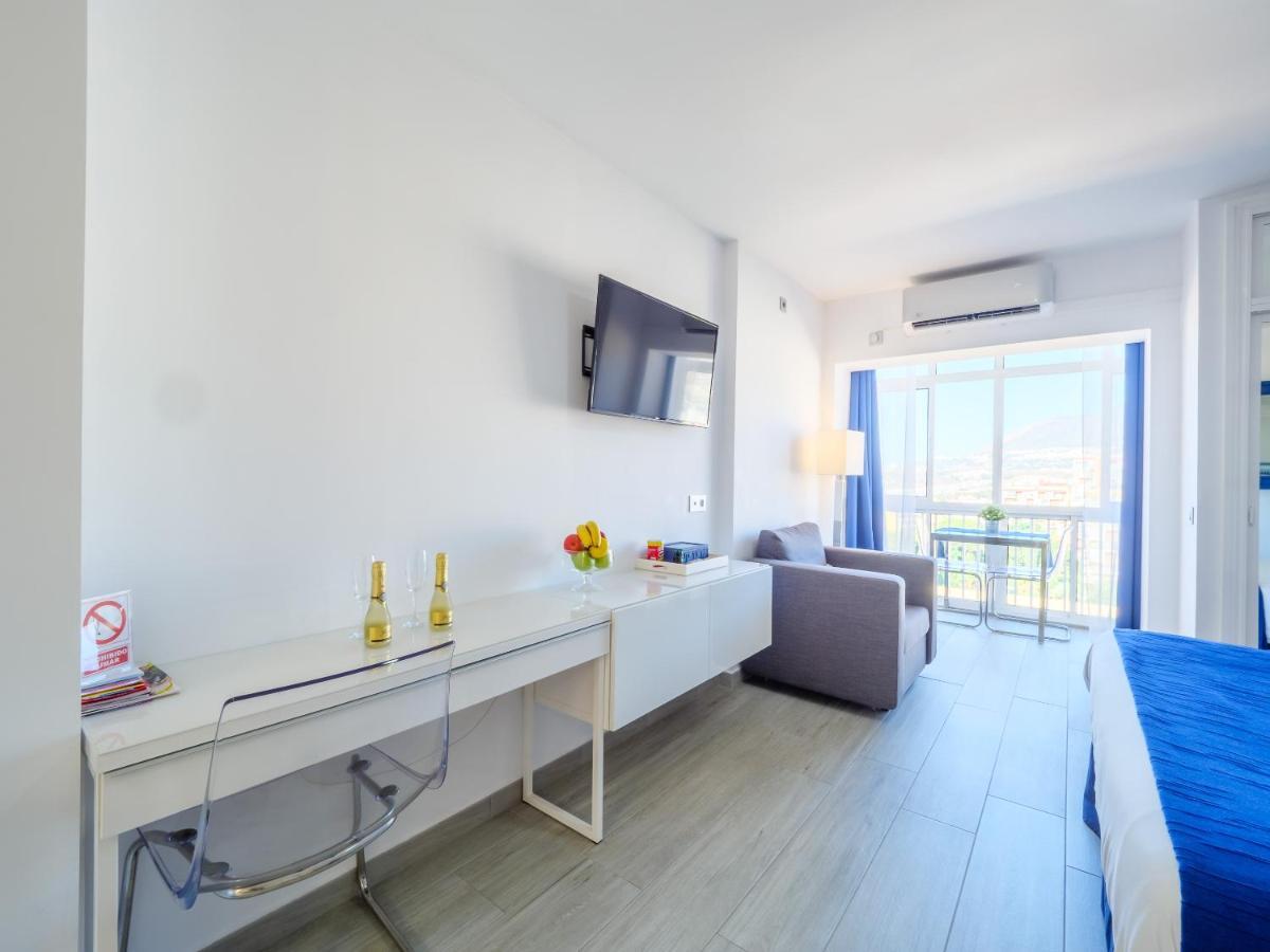 Honeymoon Apartments 베날마데나코스타 외부 사진