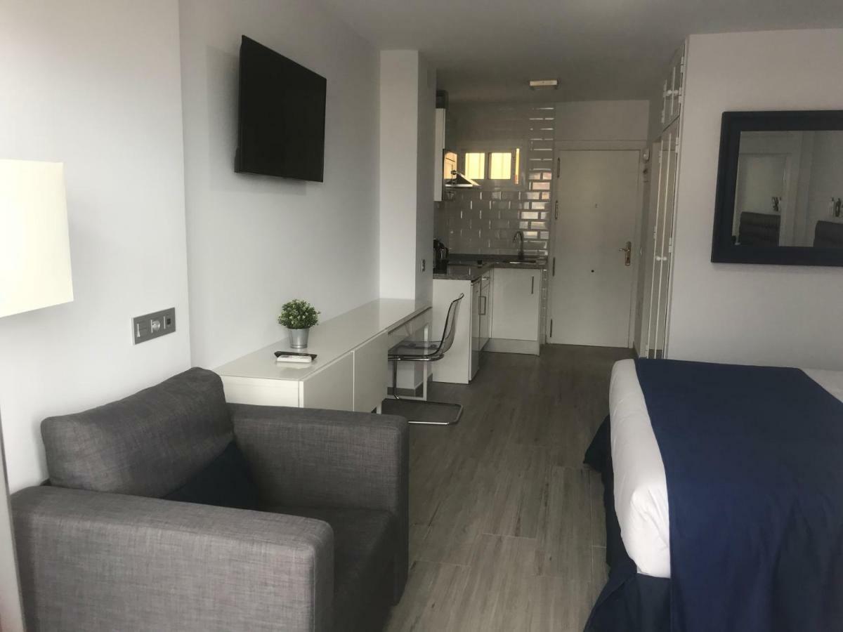 Honeymoon Apartments 베날마데나코스타 외부 사진