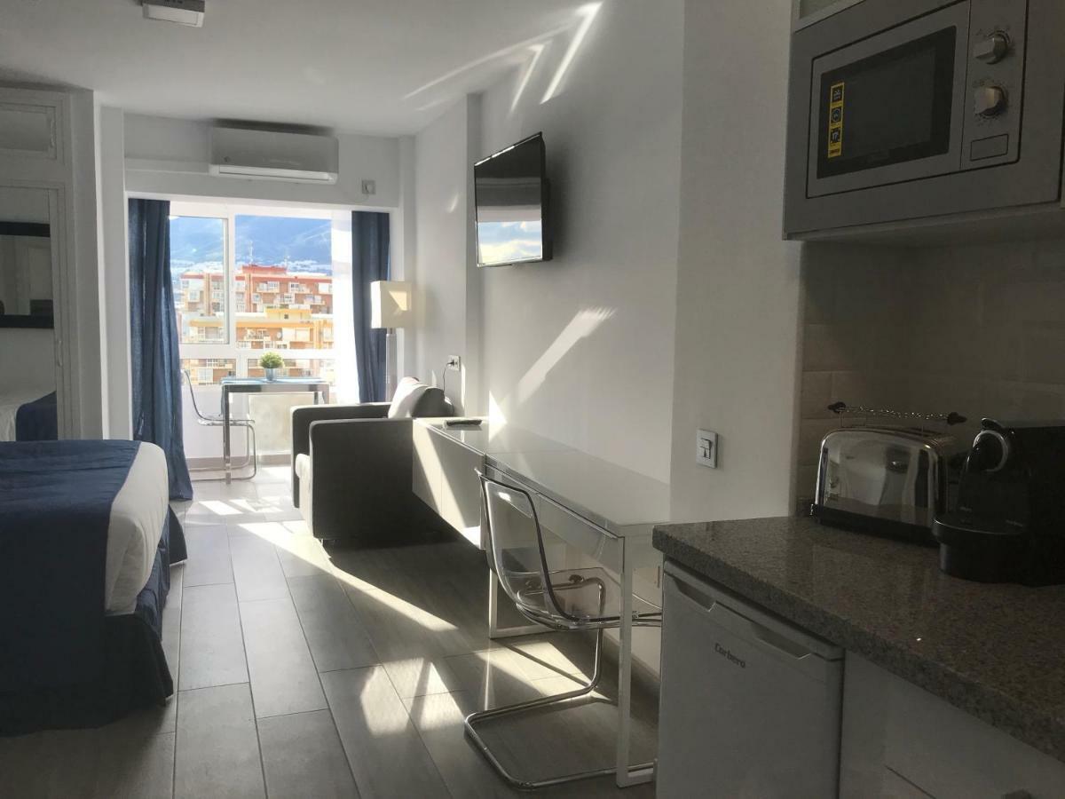 Honeymoon Apartments 베날마데나코스타 외부 사진