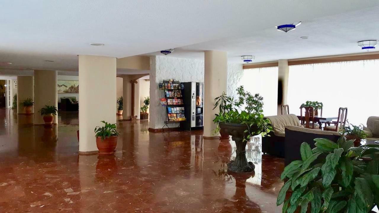 Honeymoon Apartments 베날마데나코스타 외부 사진