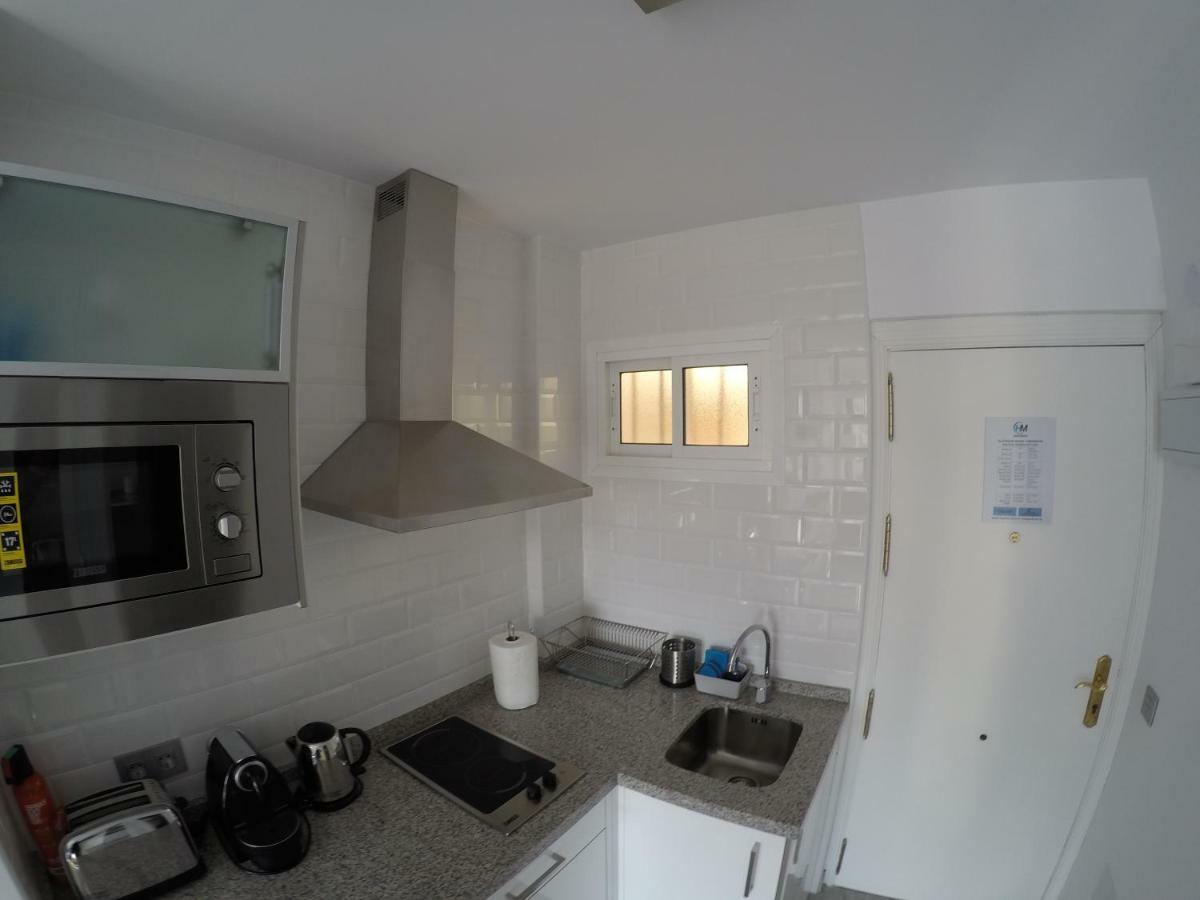 Honeymoon Apartments 베날마데나코스타 외부 사진