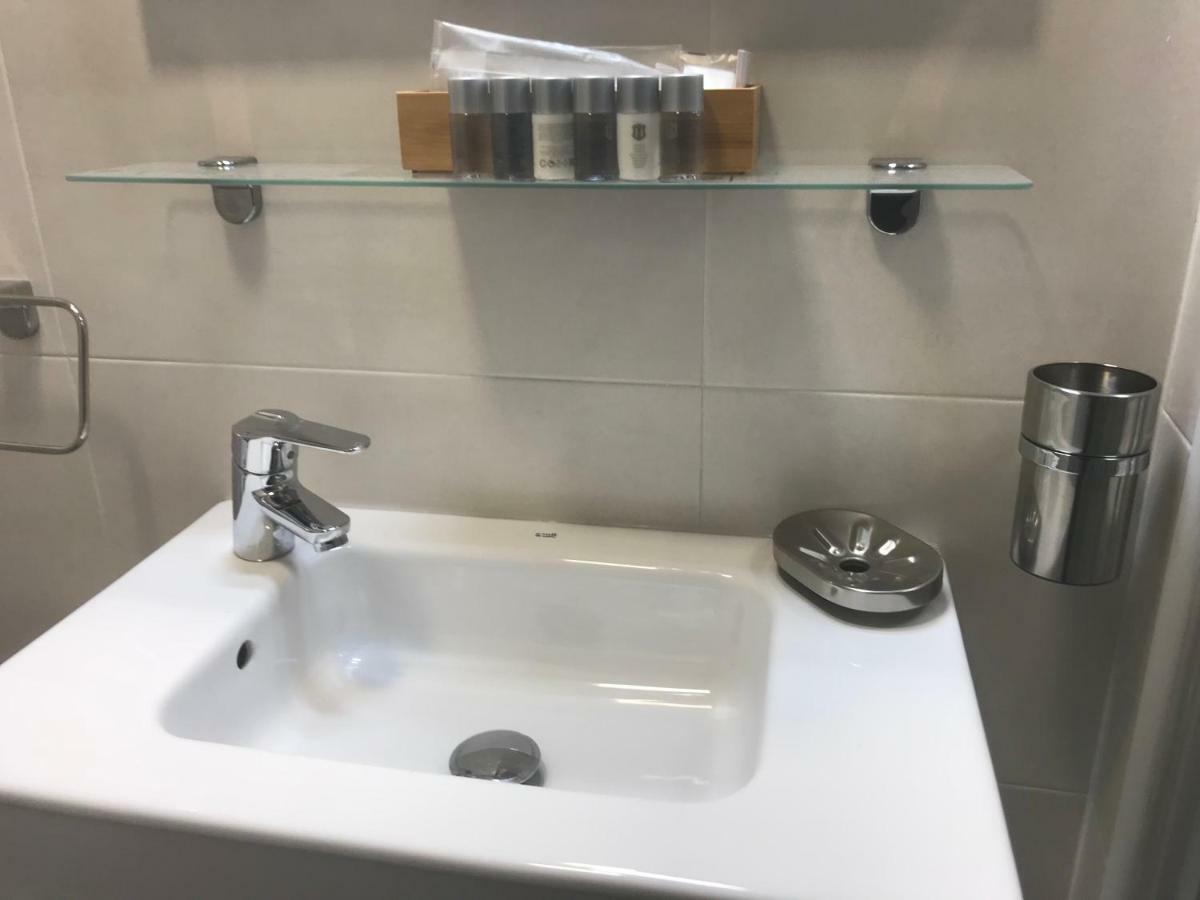 Honeymoon Apartments 베날마데나코스타 외부 사진